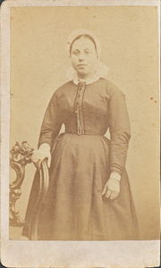 710647 Carte-de-visitefoto van een onbekende vrouw, gemaakt door A.N.M.J. Fock, Photograph, [Maliesingel No. 8 bij de ...